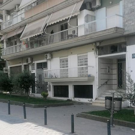 Spacetwo "Downtown Chill" By #Gimispace Lux Apt Thessaloniki Exterior photo